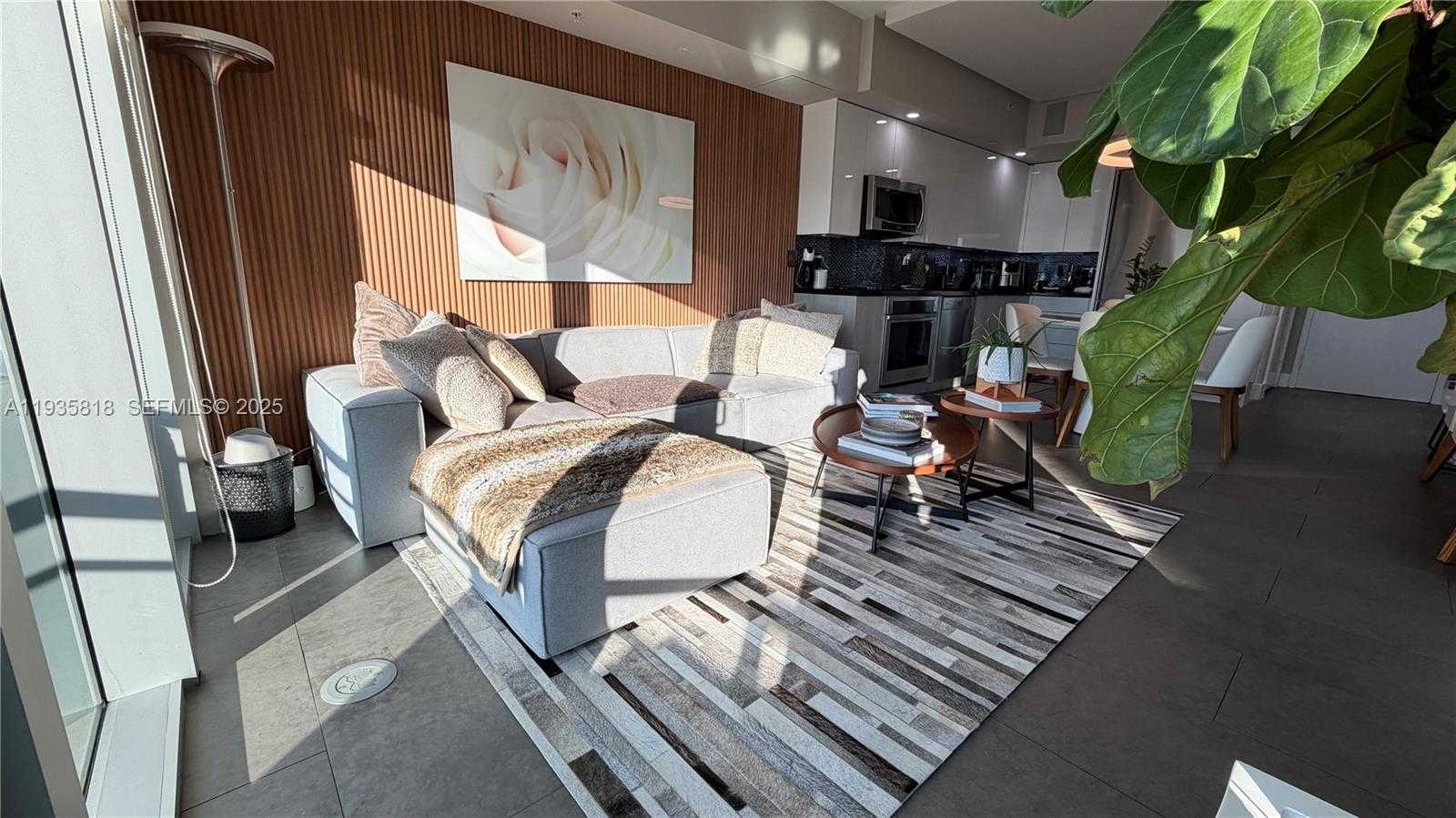 Small Image of 92 SOUTH WEST 3RD ST #3607, Miami Number 8