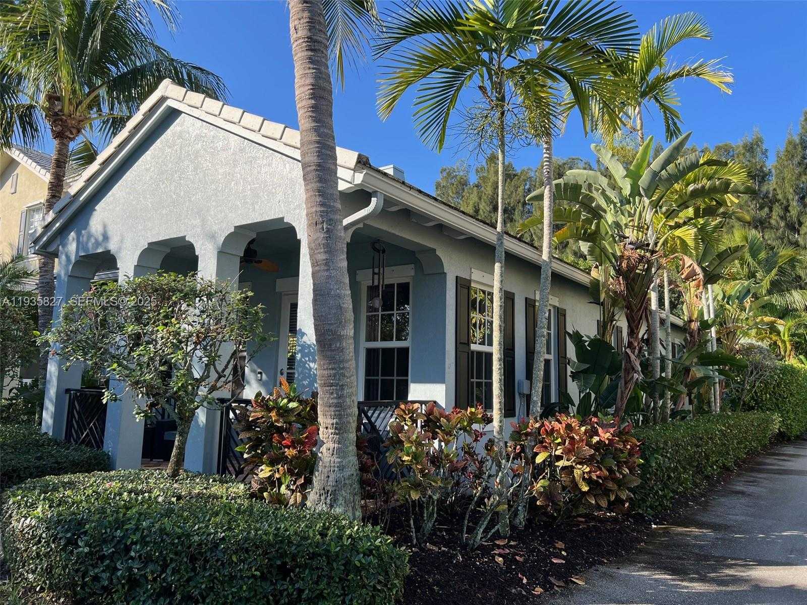 Small Image of 184 WEST BAY CEDAR CIR, Jupiter Number 2