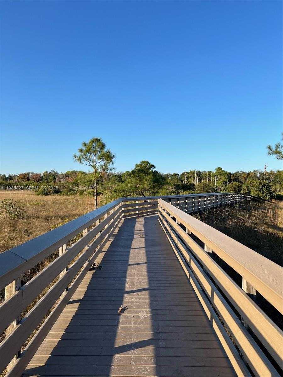 Small Image of 184 WEST BAY CEDAR CIR, Jupiter Number 42