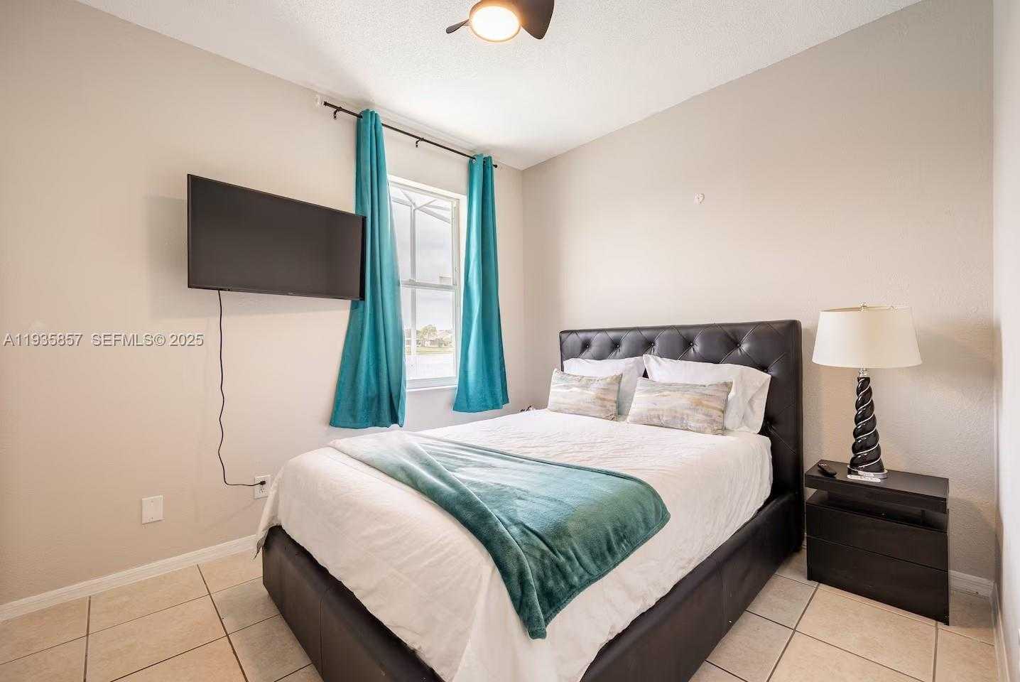 Small Image of 2139 MALLARD CREEK CIR, Kissimmee Number 10