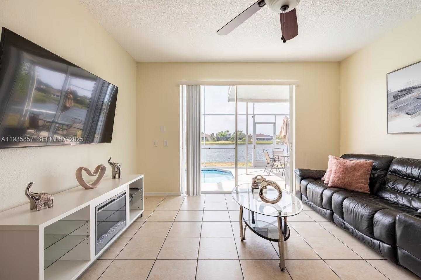 Small Image of 2139 MALLARD CREEK CIR, Kissimmee Number 17