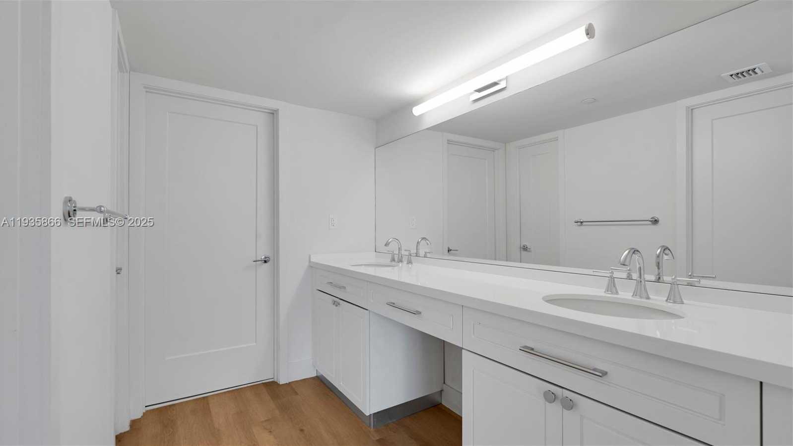 Small Image of 555 NORTH EAST 34TH ST #607, Miami Number 18