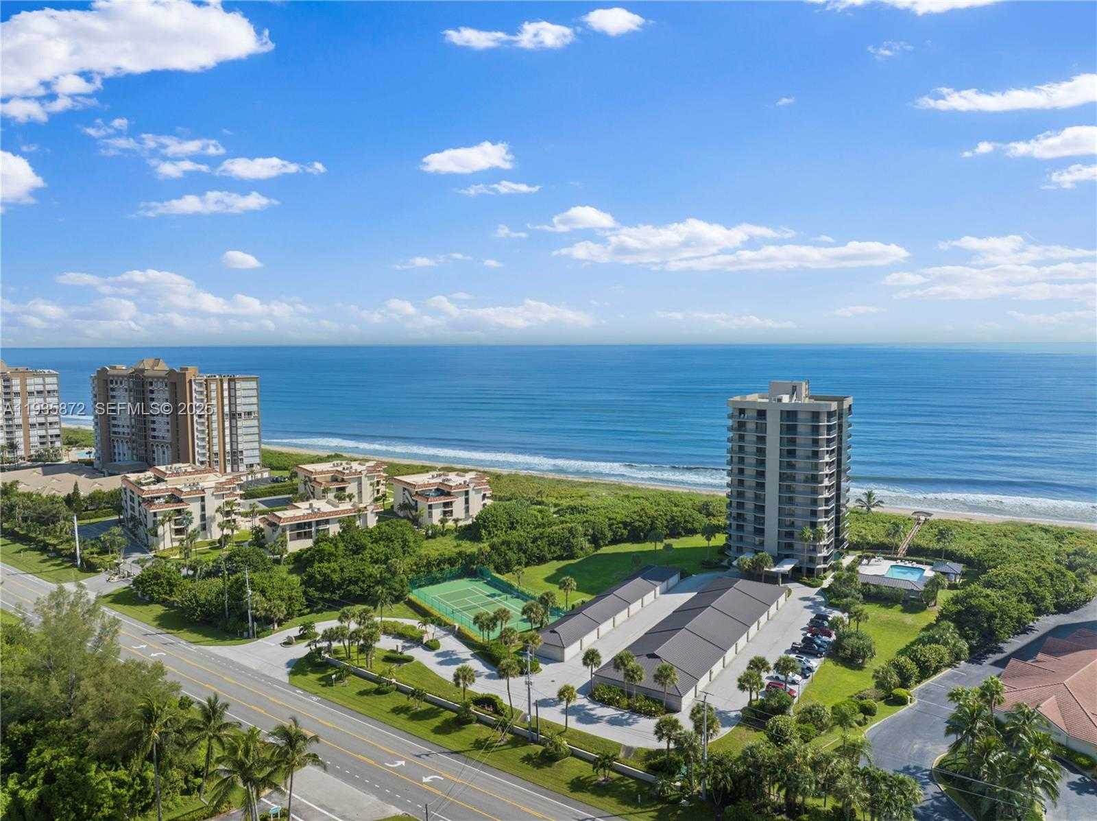 Small Image of 4000 NORTH HIGHWAY A1A #502, Hutchinson Island Number 30