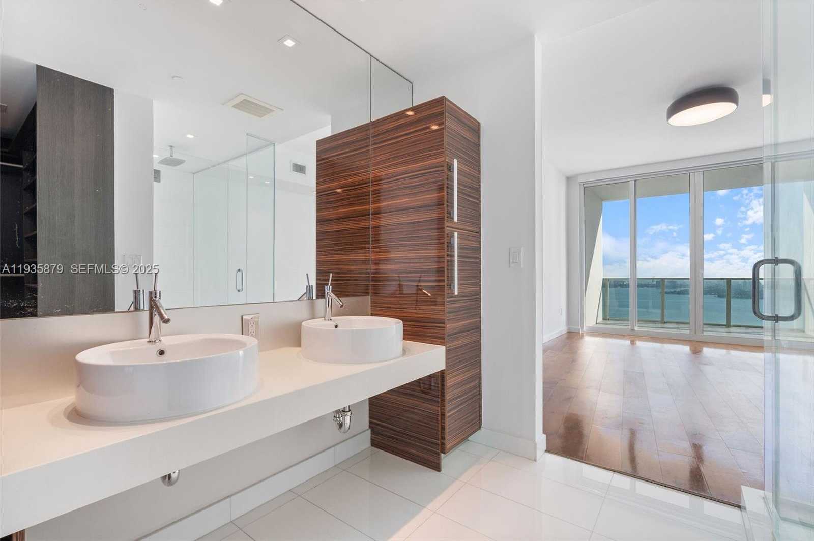 Small Image of 2020 NORTH BAYSHORE DR #3510, Miami Number 18