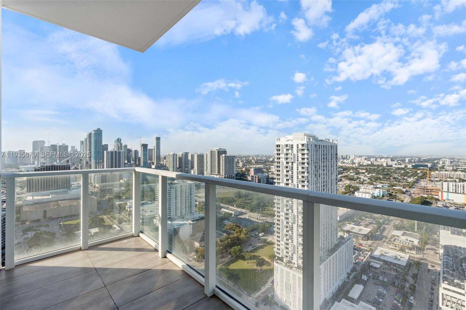 Small Image of 2020 NORTH BAYSHORE DR #3510, Miami Number 25