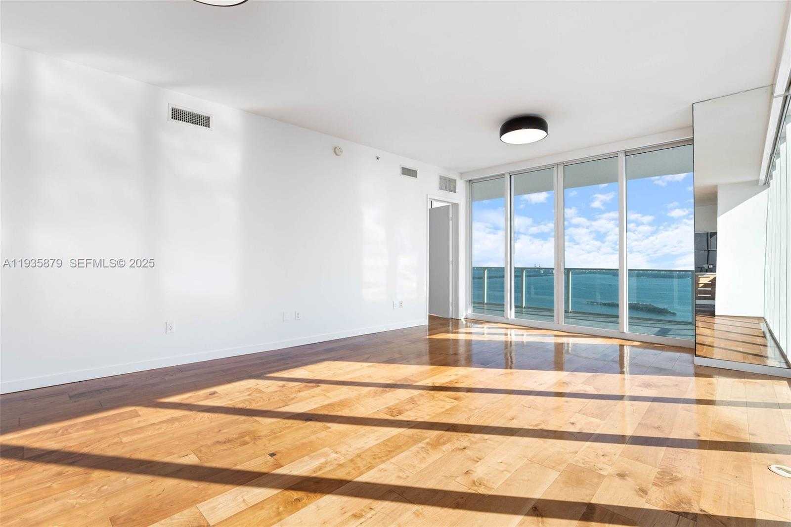 Small Image of 2020 NORTH BAYSHORE DR #3510, Miami Number 3