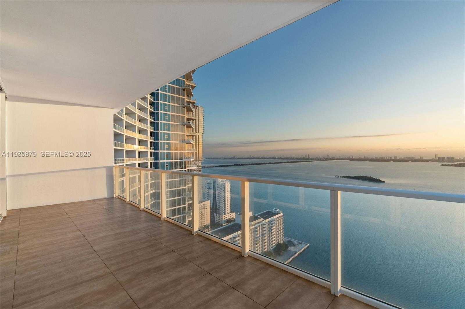 Small Image of 2020 NORTH BAYSHORE DR #3510, Miami Number 32