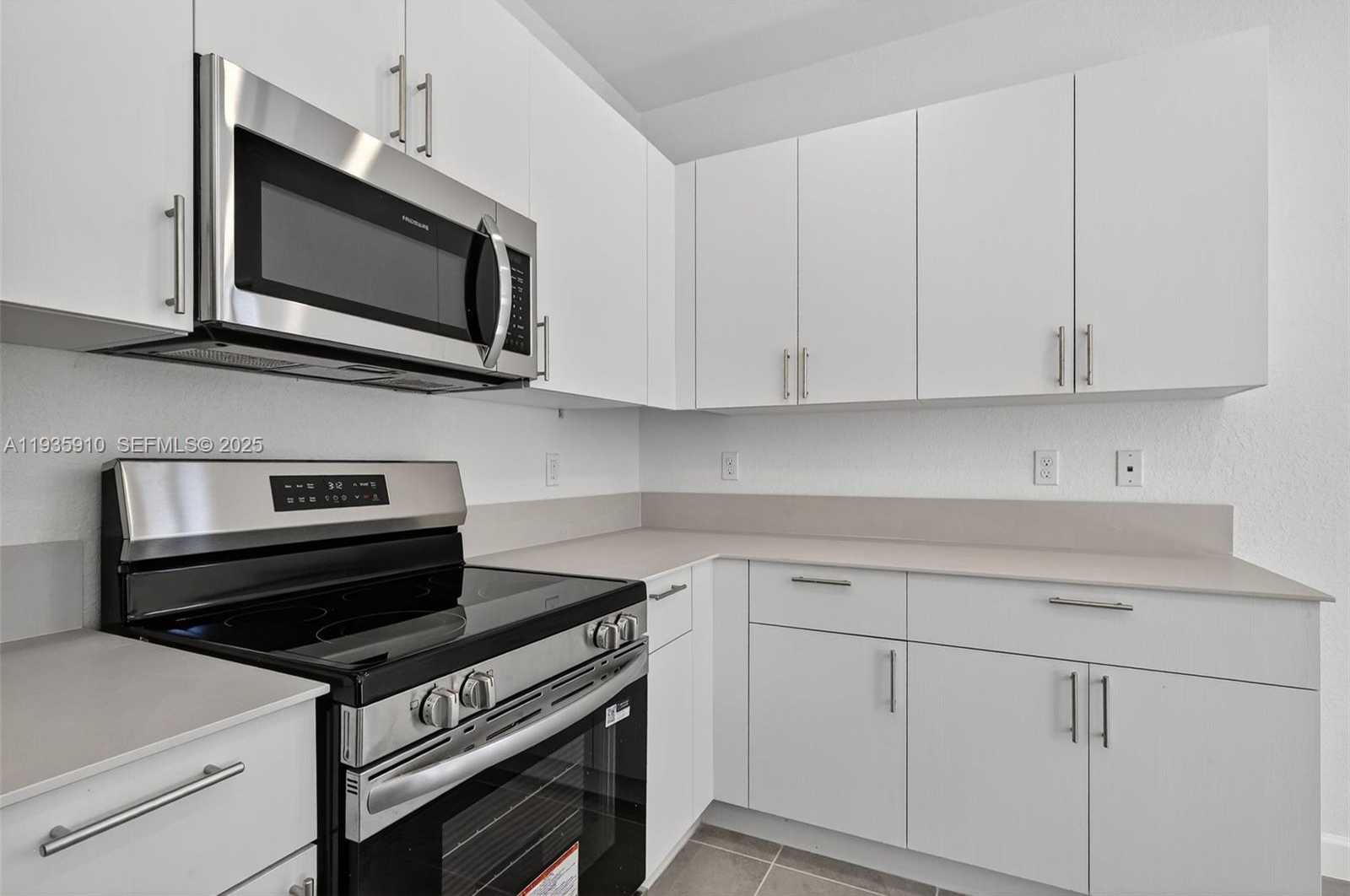 Small Image of 13862 SOUTH WEST 262ND #13862, Homestead Number 15