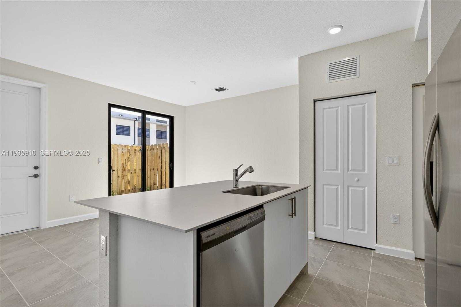 Small Image of 13862 SOUTH WEST 262ND #13862, Homestead Number 16