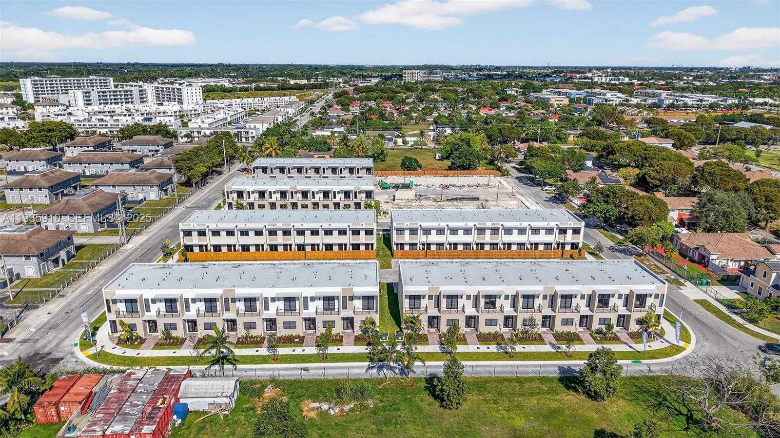 Small Image of 13862 SOUTH WEST 262ND #13862, Homestead Number 42