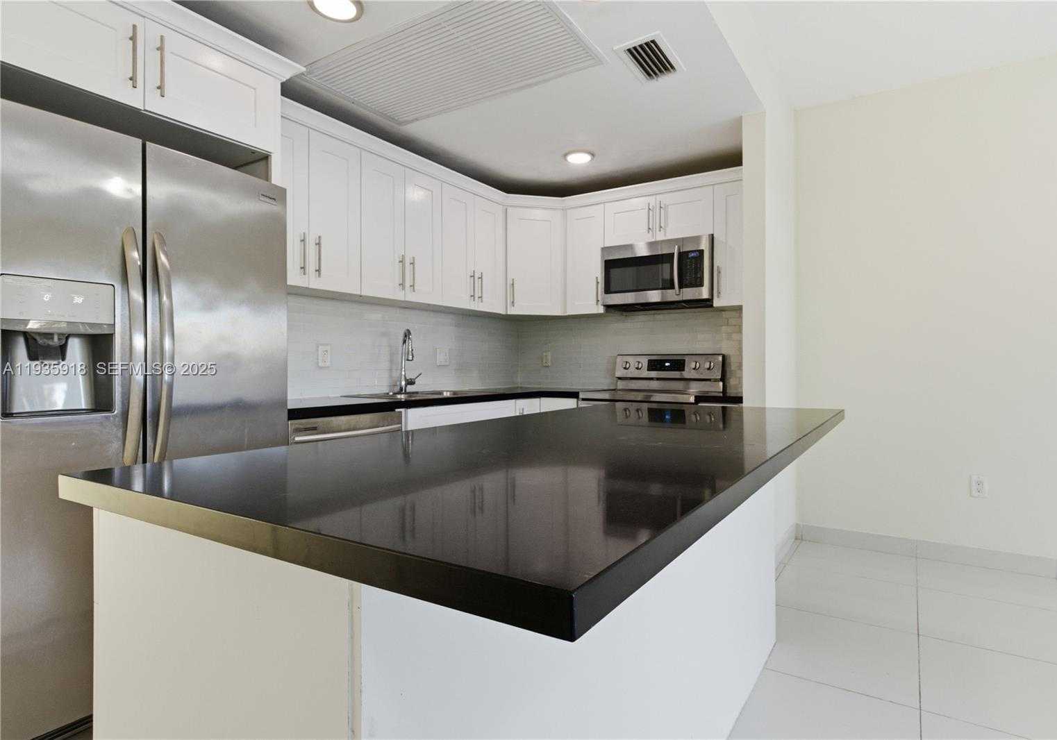 Small Image of 13724 SOUTH WEST 259TH ST #1, Homestead Number 2