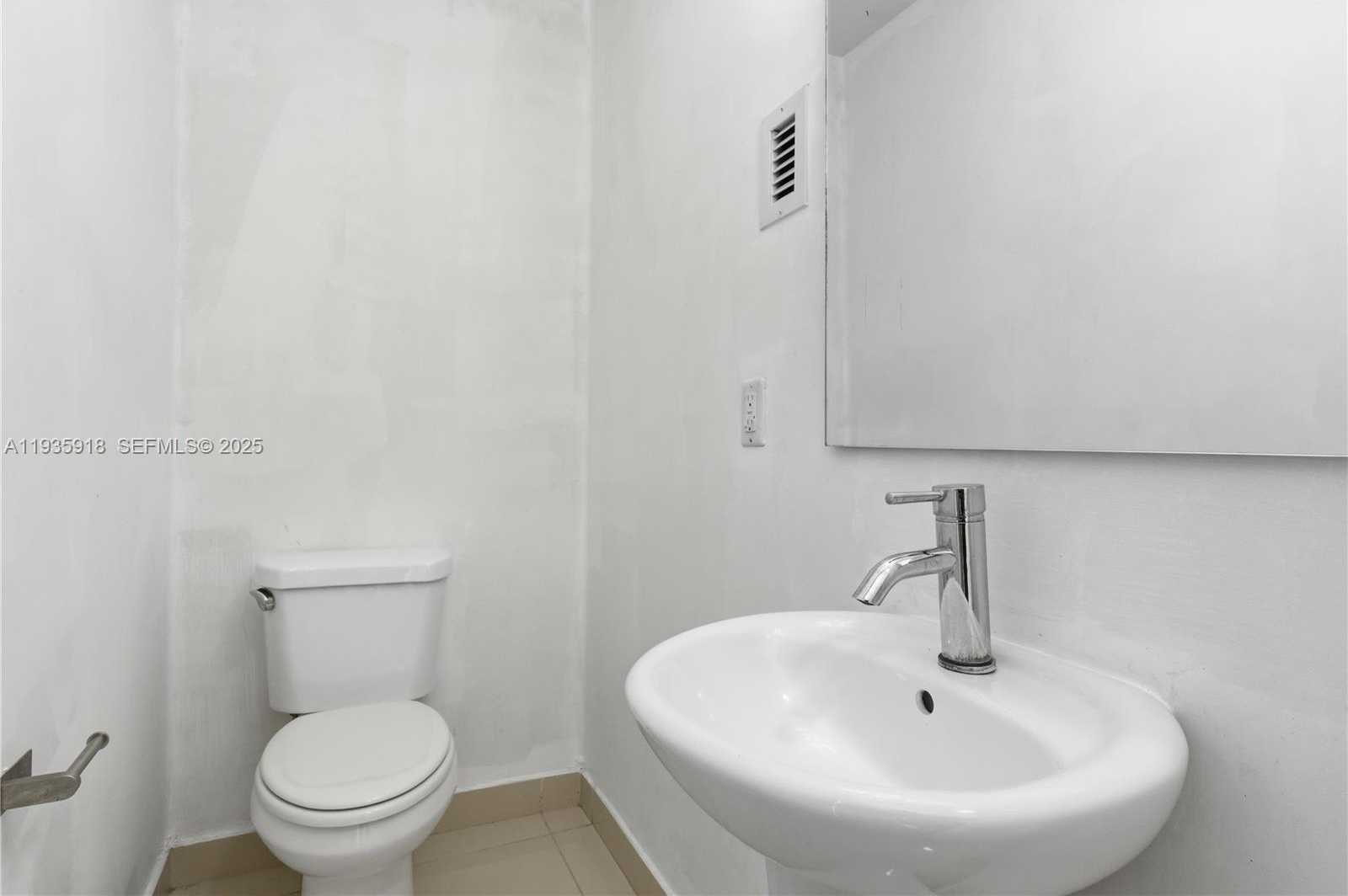 Small Image of 13724 SOUTH WEST 259TH ST #1, Homestead Number 6