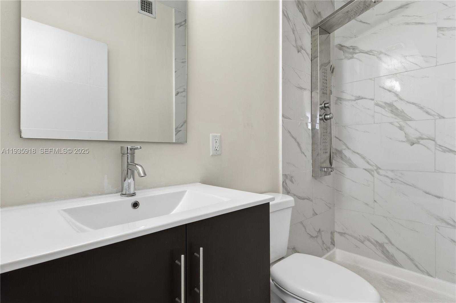 Small Image of 13724 SOUTH WEST 259TH ST #1, Homestead Number 8