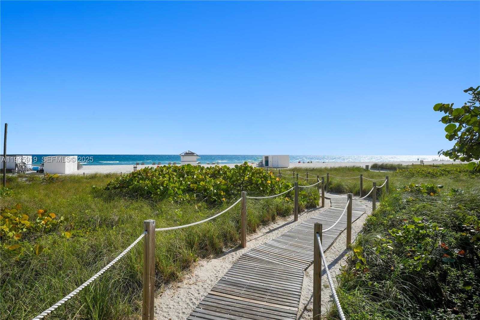 Small Image of 5875 COLLINS AVE #1003, Miami Beach Number 9