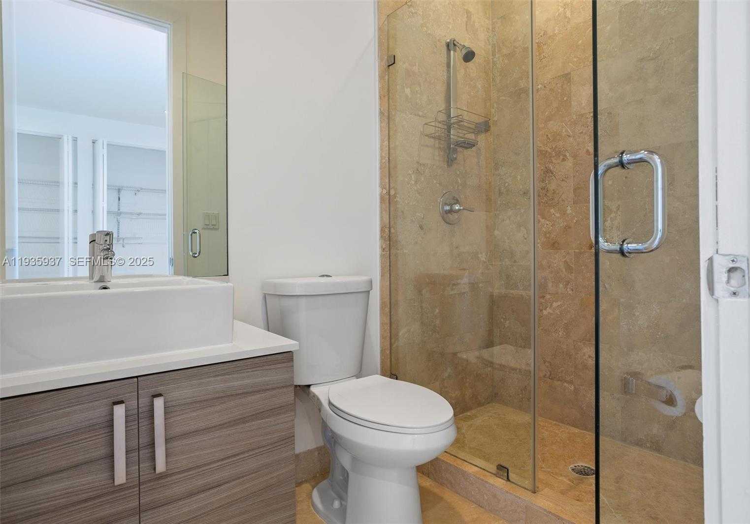 Small Image of 2784 SOUTH WEST 34TH AVE, Miami Number 32