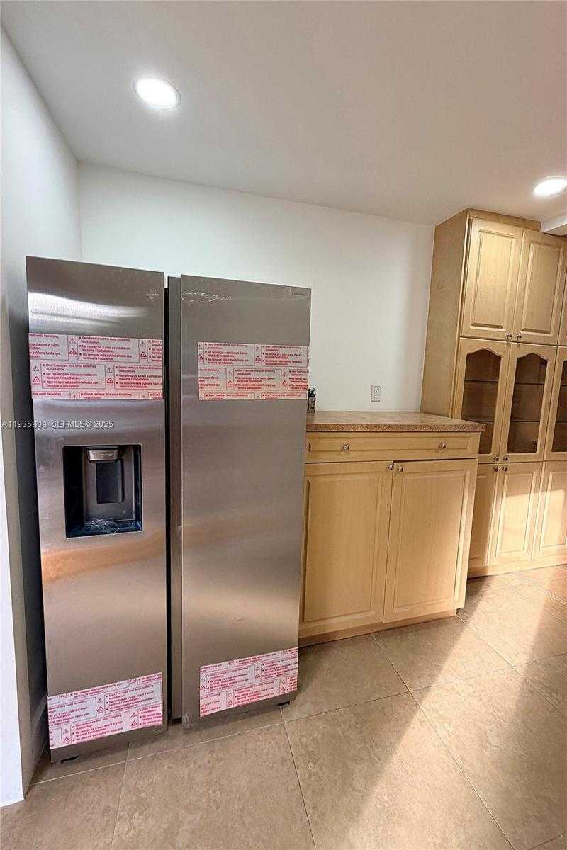 Small Image of 1526 SOUTH WEST 65TH AVE, West Miami Number 22