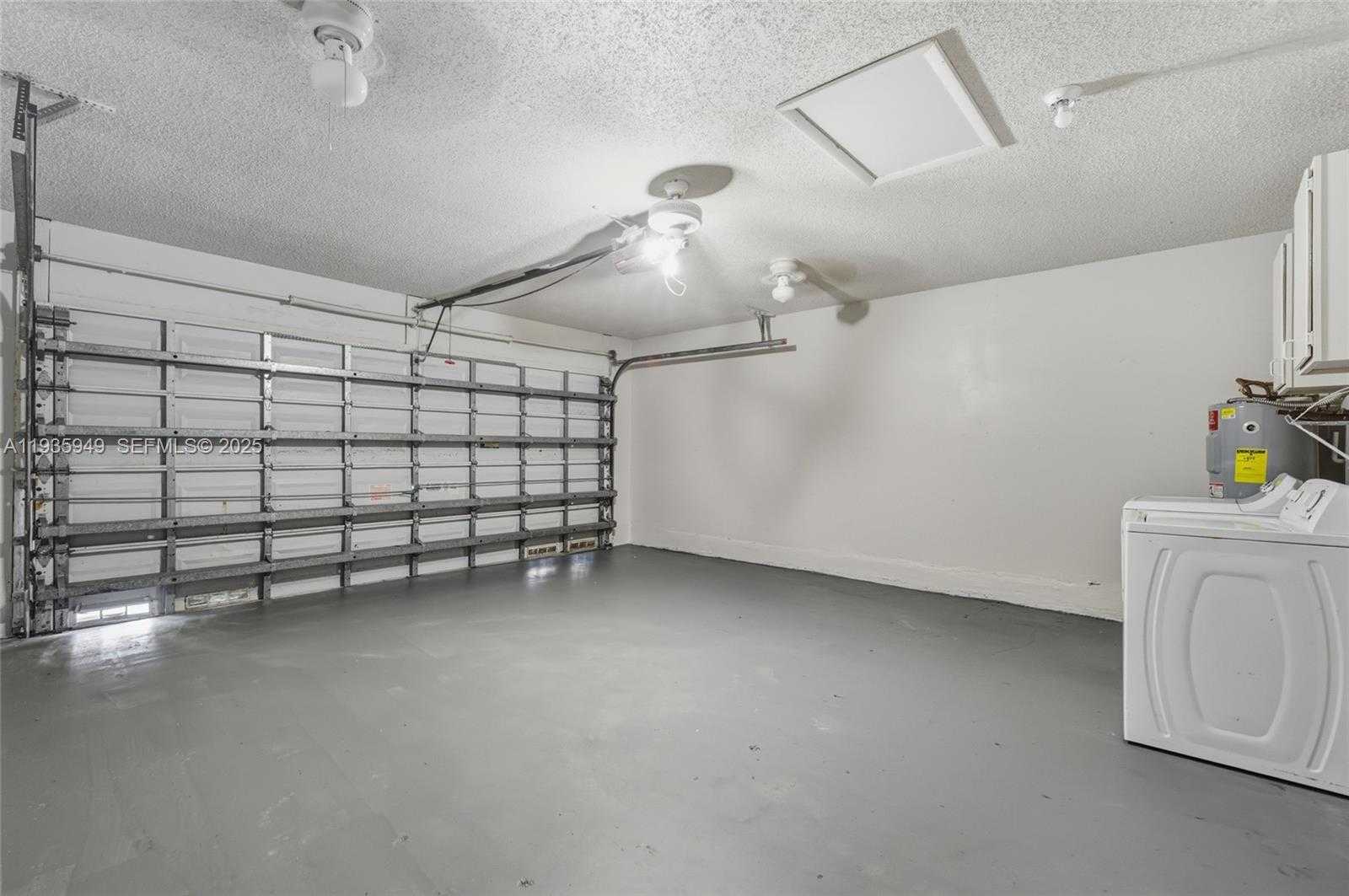 Small Image of 138 COLLY WAY, North Lauderdale Number 27