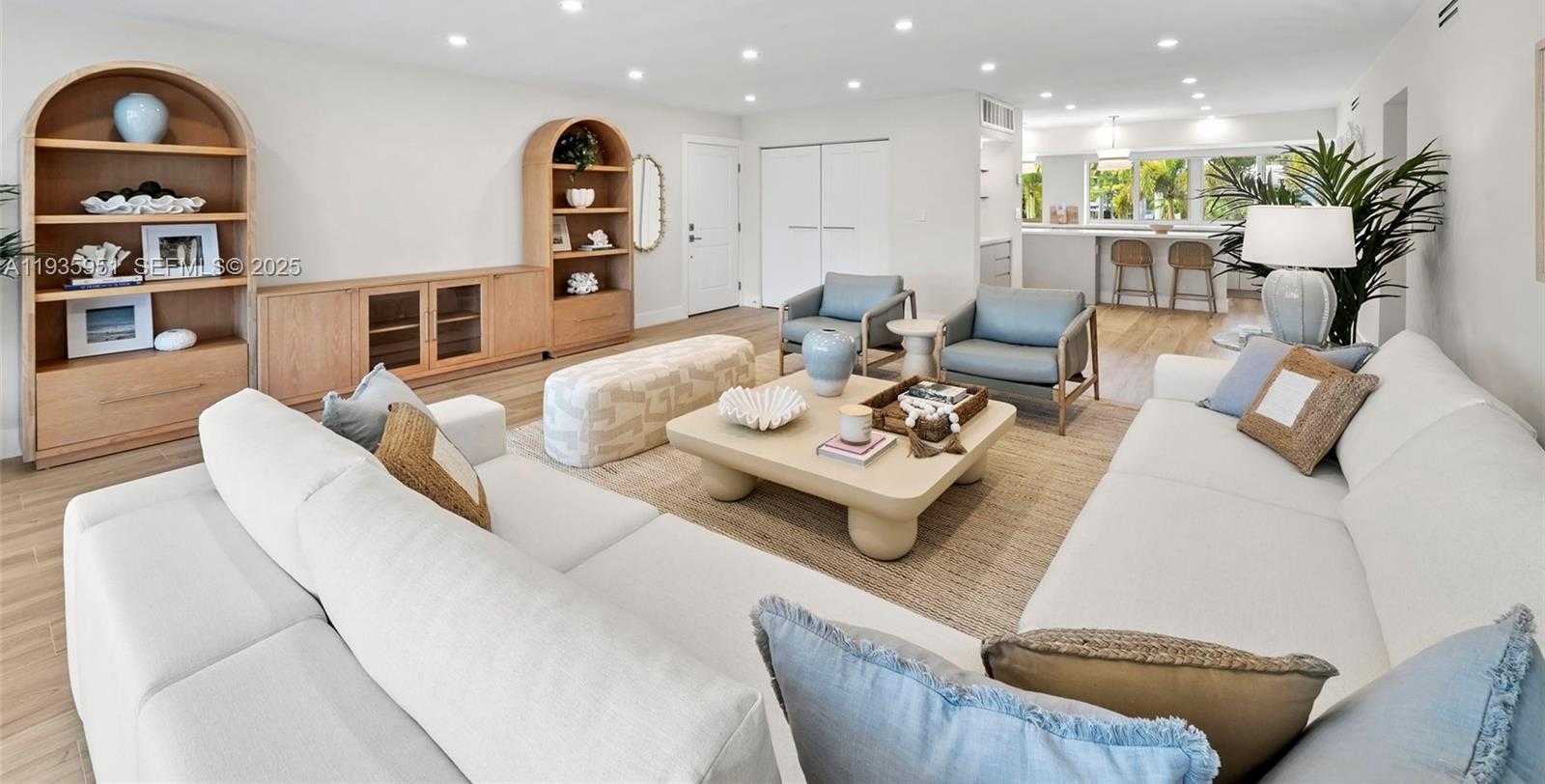 Small Image of 10001 EAST BAY HARBOR DR #2N, Bay Harbor Islands Number 11