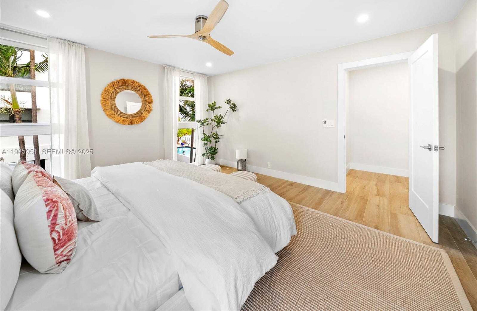 Small Image of 10001 EAST BAY HARBOR DR #2N, Bay Harbor Islands Number 39