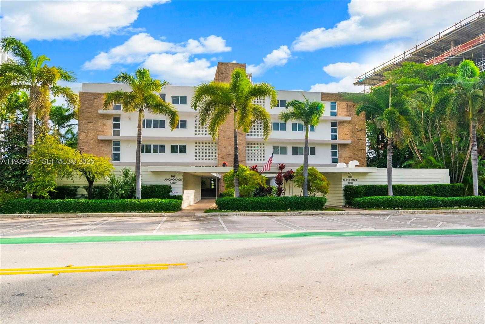 Small Image of 10001 EAST BAY HARBOR DR #2N, Bay Harbor Islands Number 43