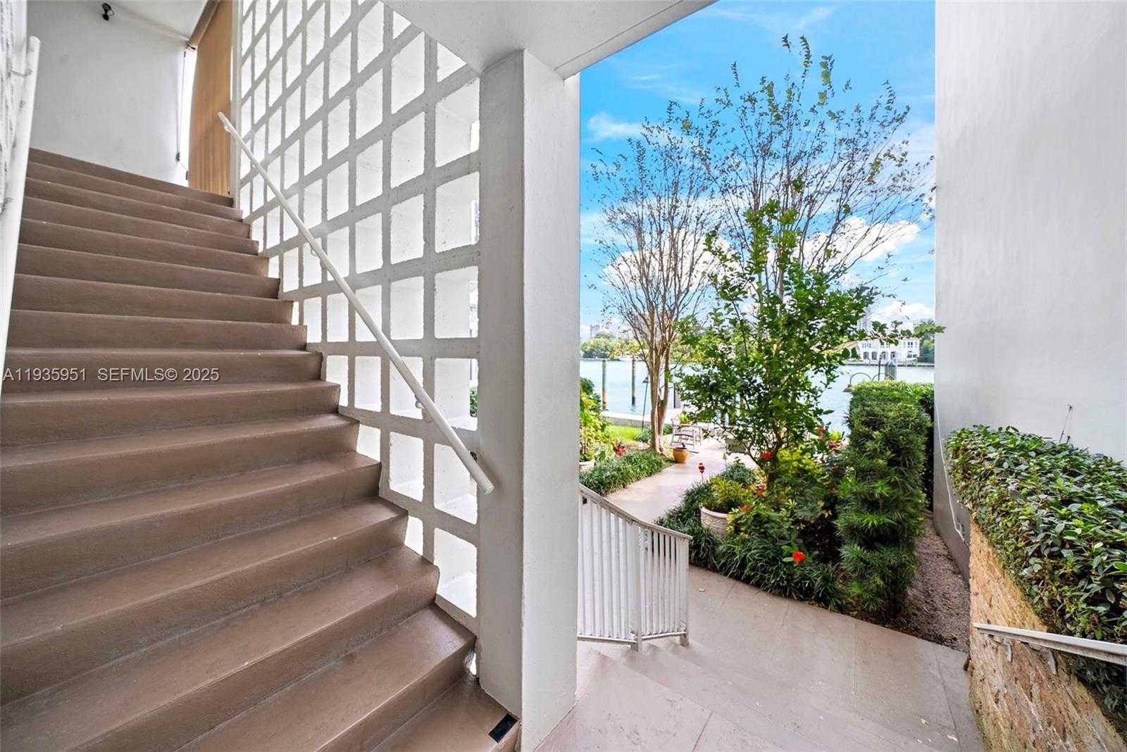 Small Image of 10001 EAST BAY HARBOR DR #2N, Bay Harbor Islands Number 48