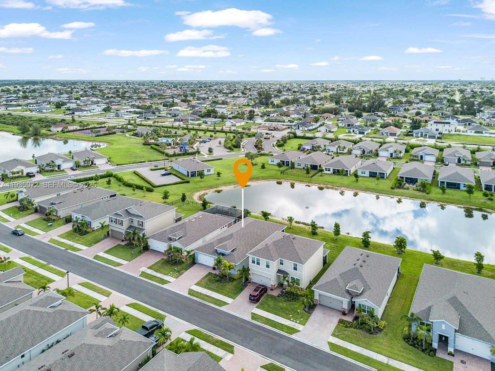 Small Image of 425 CORAL REEF PL, Cape Coral Number 22