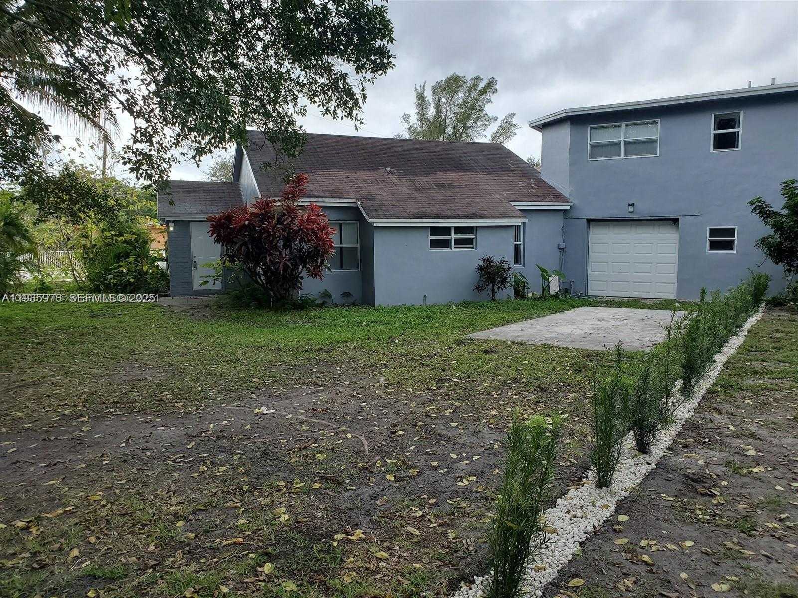 Small Image of Hollywood Number 3