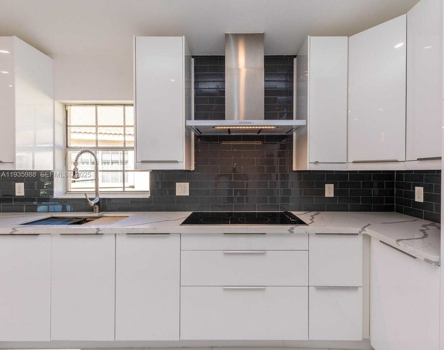 Small Image of 381 CAMERON DR, Weston Number 18