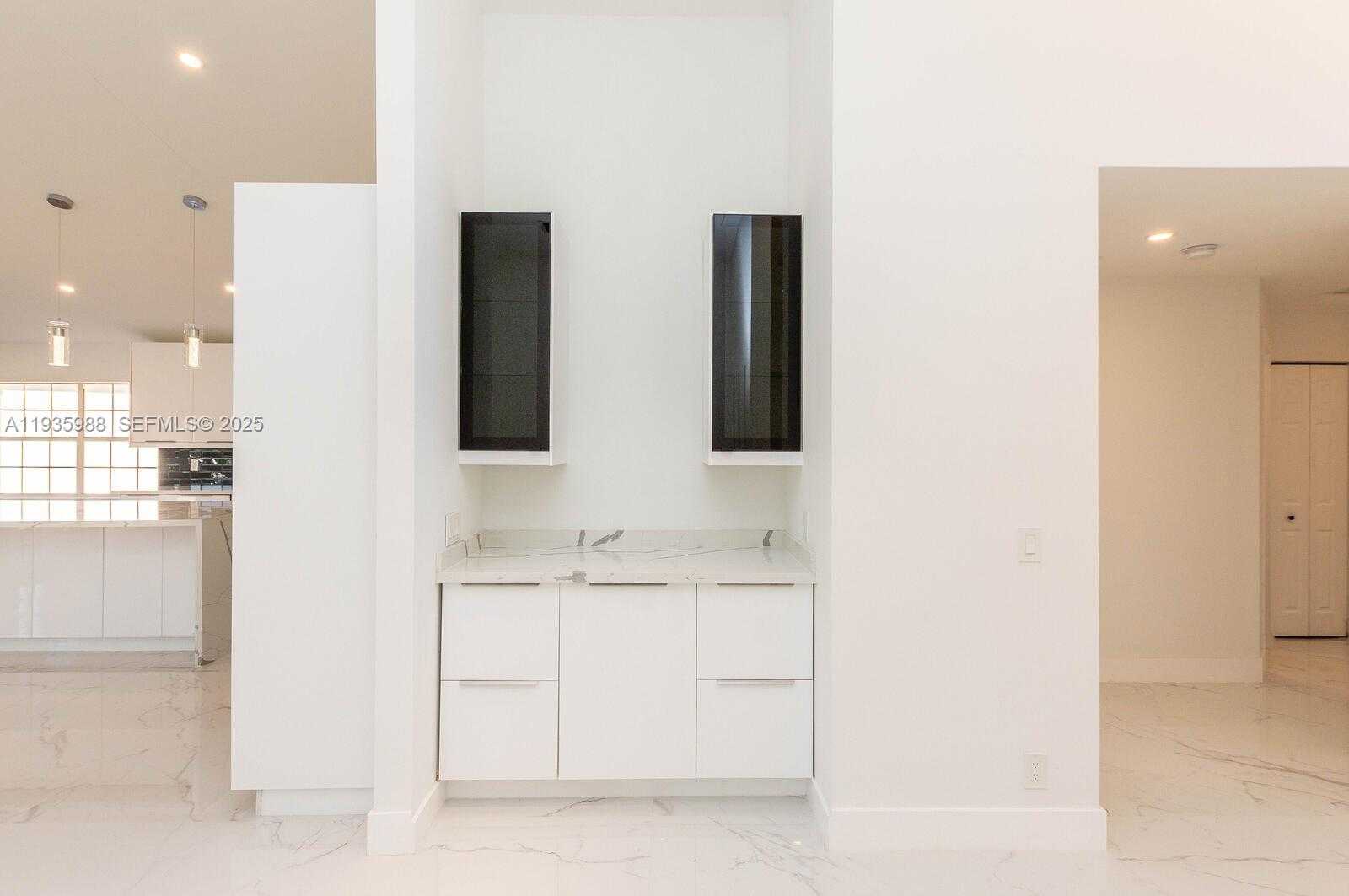 Small Image of 381 CAMERON DR, Weston Number 22