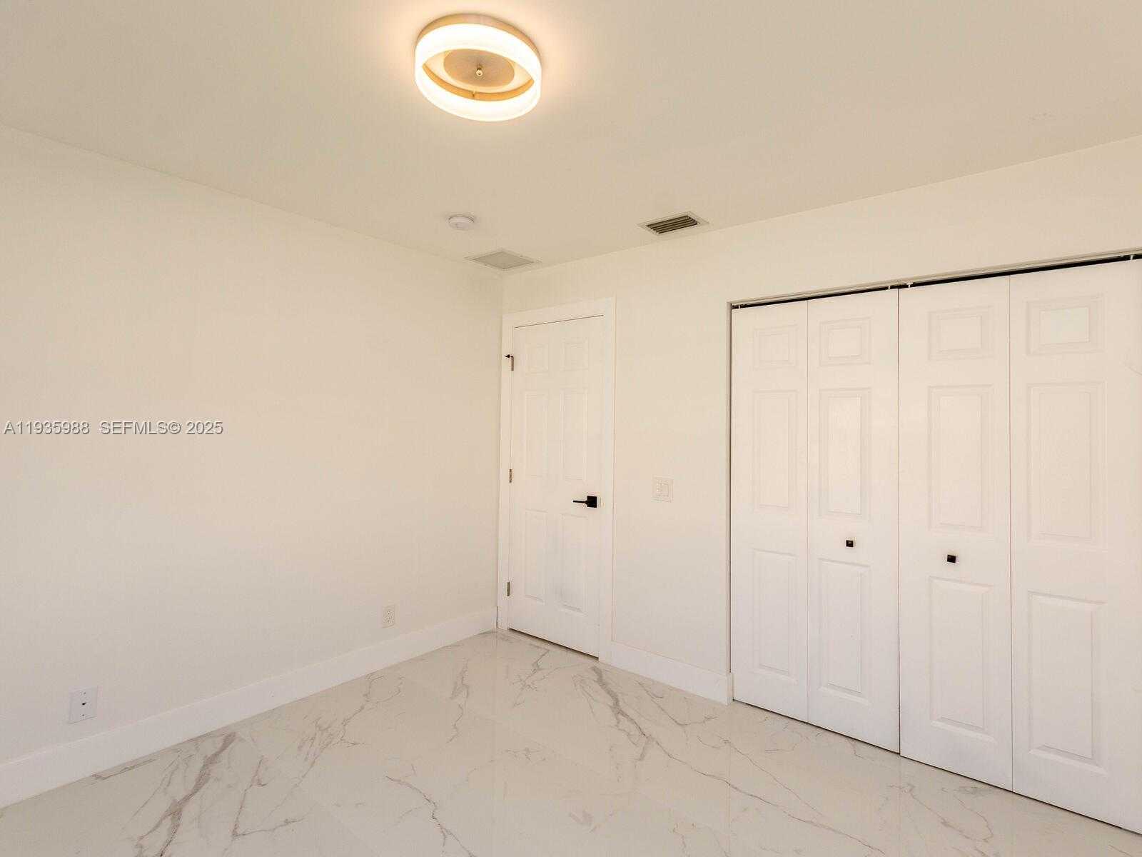 Small Image of 381 CAMERON DR, Weston Number 38