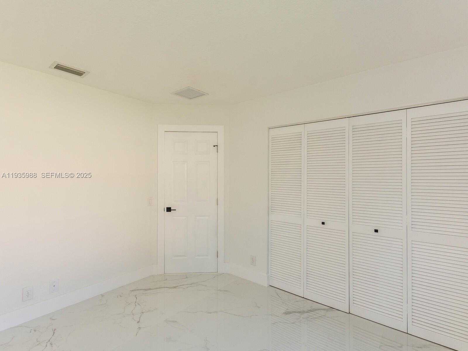 Small Image of 381 CAMERON DR, Weston Number 42