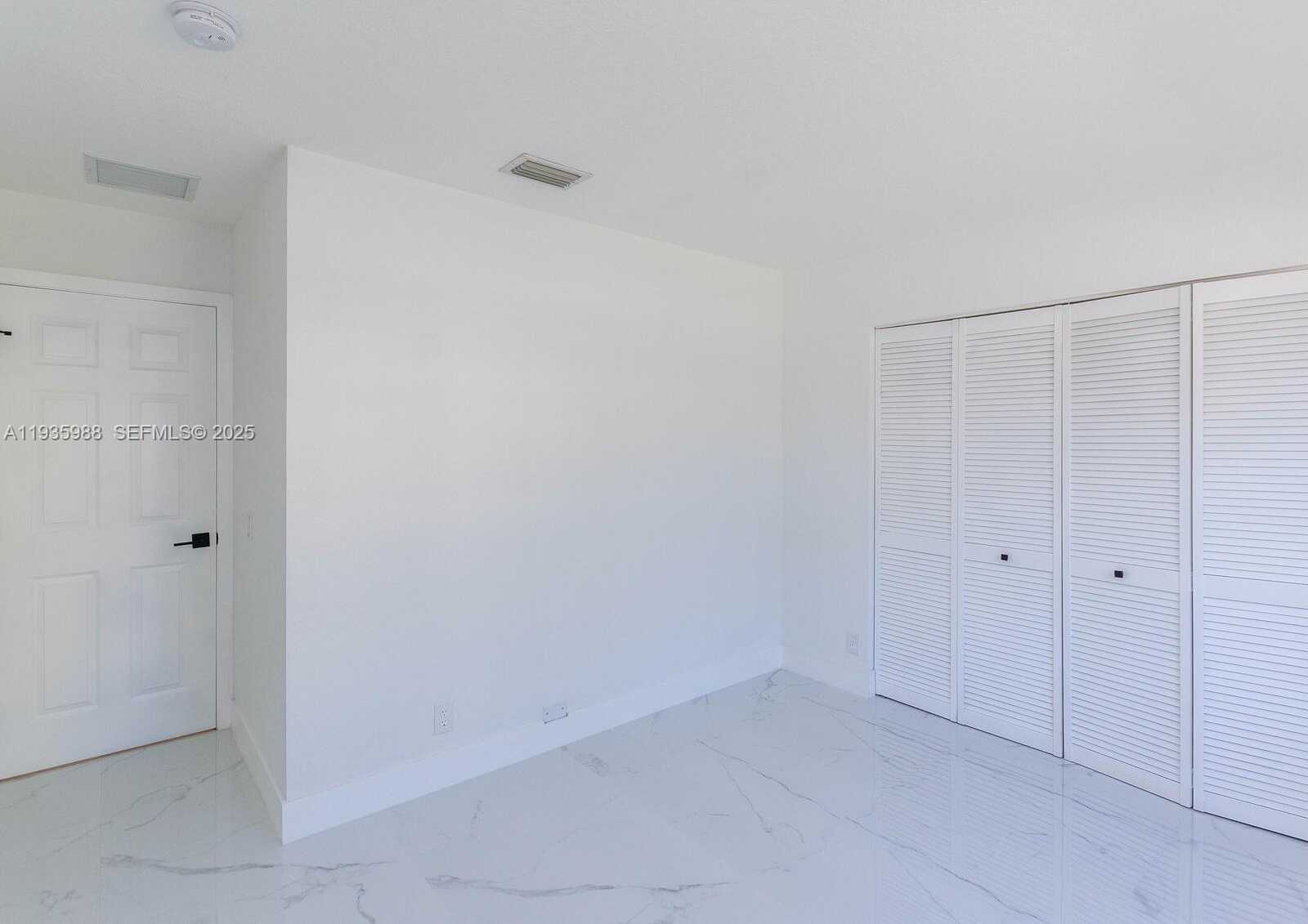 Small Image of 381 CAMERON DR, Weston Number 46