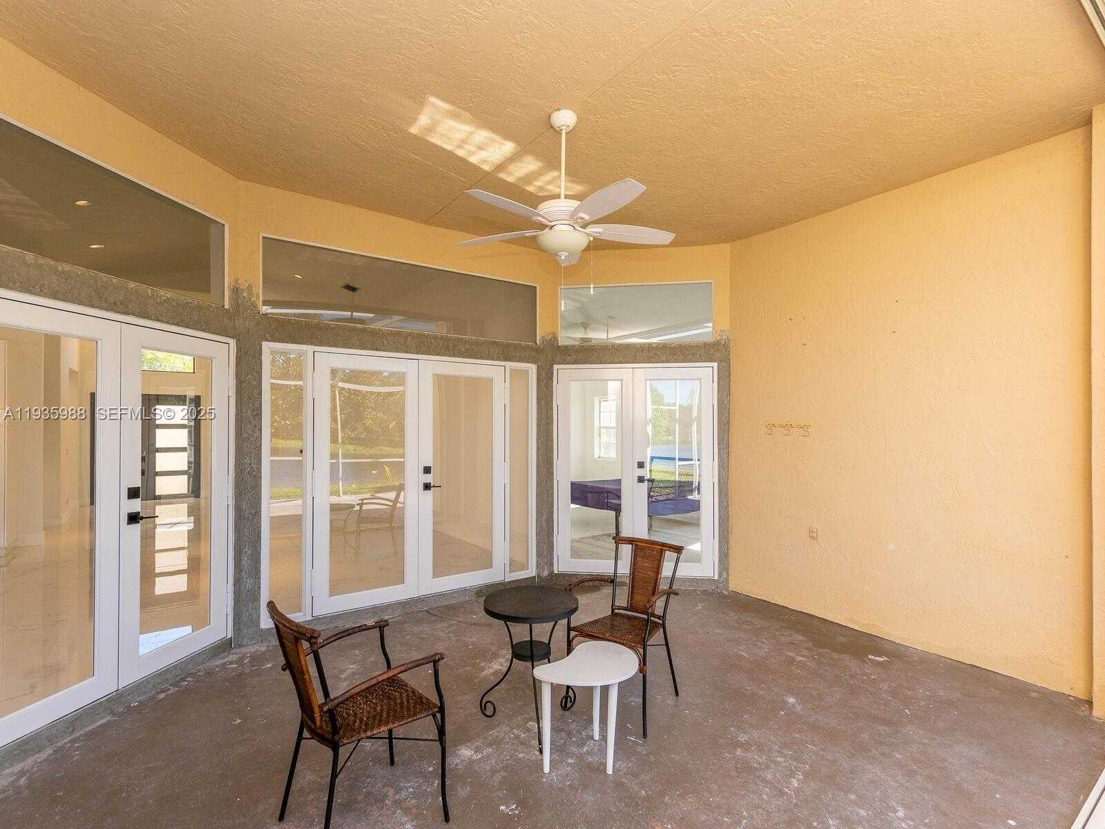 Small Image of 381 CAMERON DR, Weston Number 54