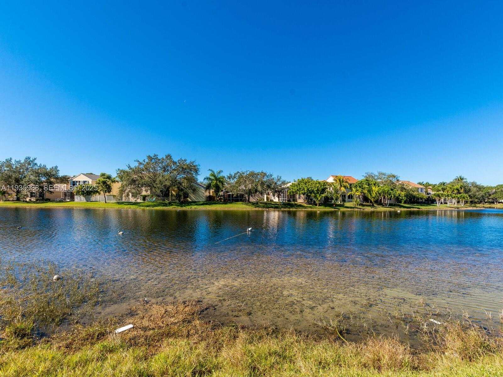 Small Image of 381 CAMERON DR, Weston Number 55