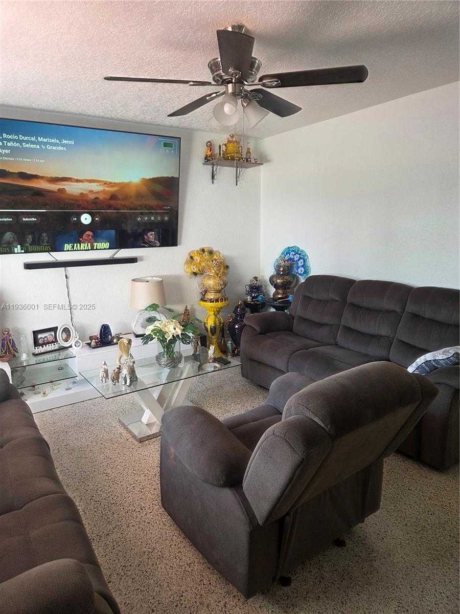 Small Image of 5031 NORTH WEST 173RD ST, Miami Gardens Number 3