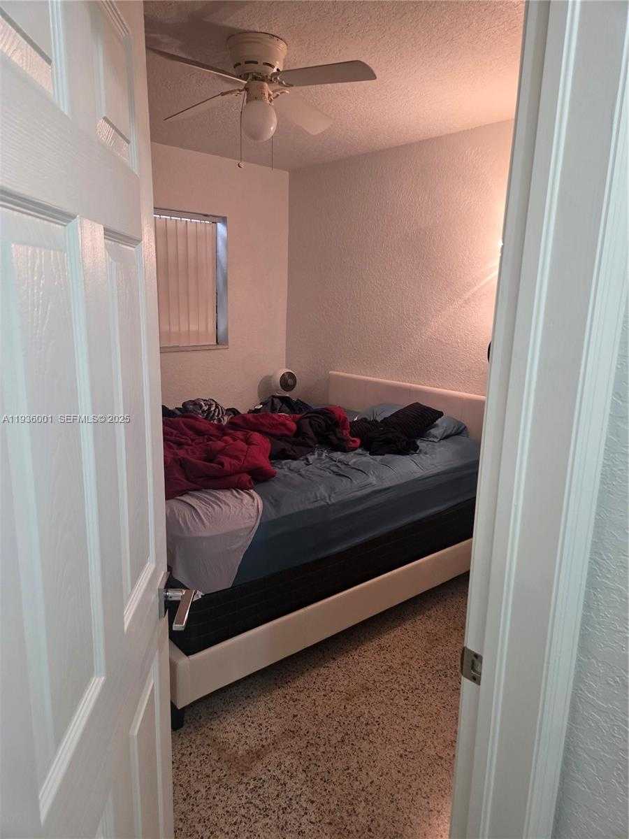 Small Image of 5031 NORTH WEST 173RD ST, Miami Gardens Number 7