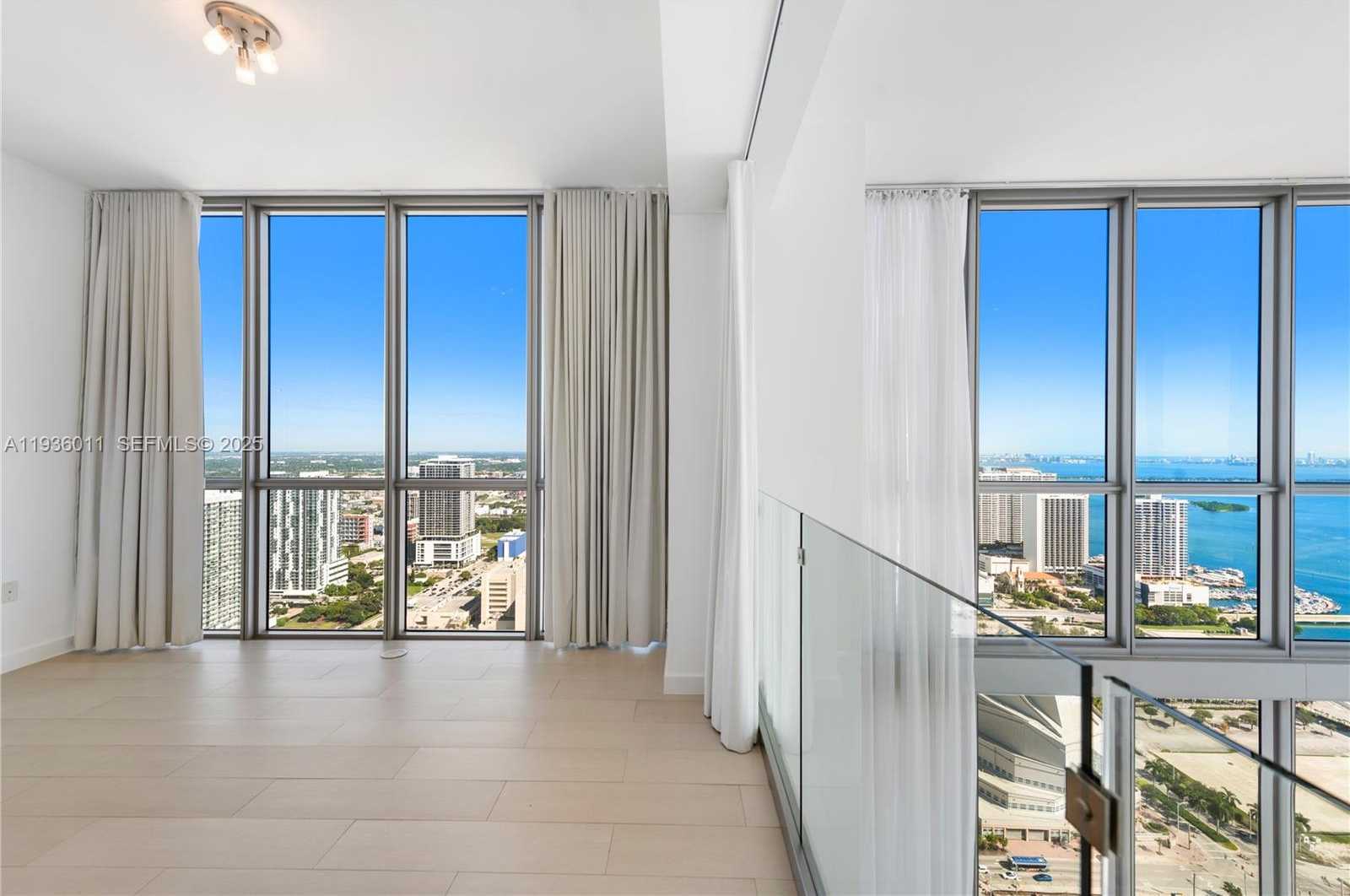 Small Image of 1100 BISCAYNE BLVD #4307, Miami Number 30