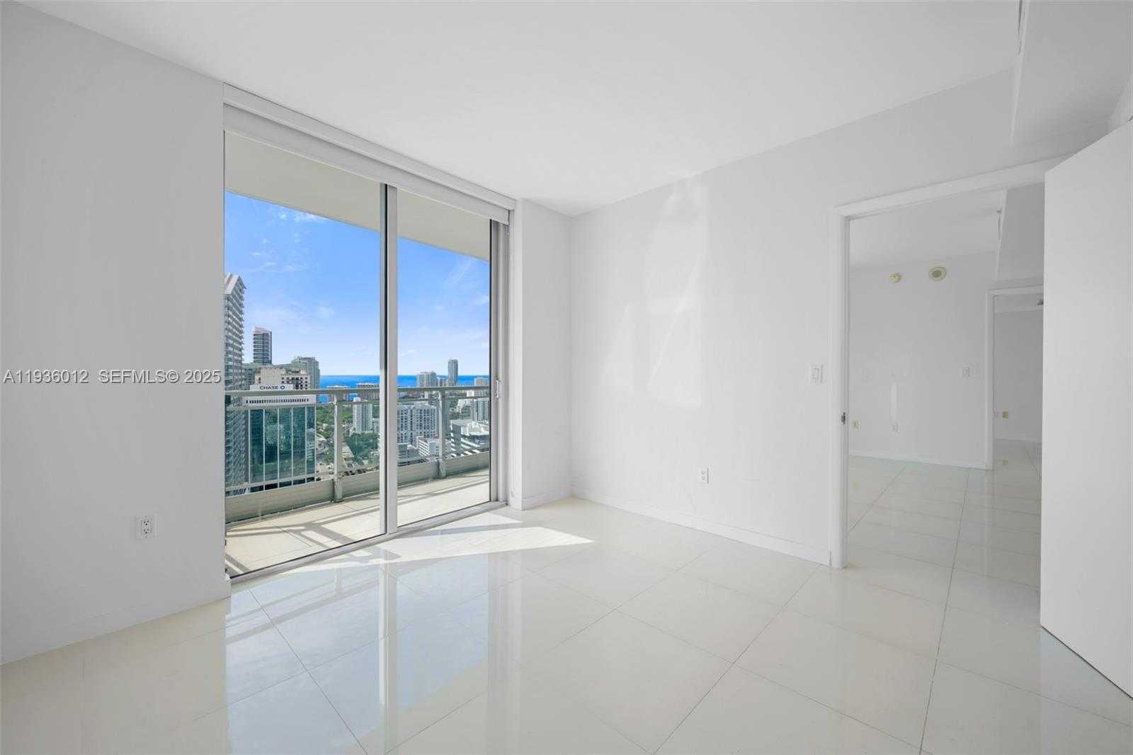 Small Image of 92 SOUTH WEST 3RD ST #3902, Miami Number 5