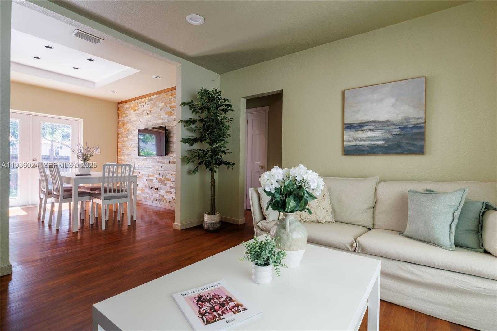 Small Image of 250 NORTH EAST 48TH ST, Miami Number 6