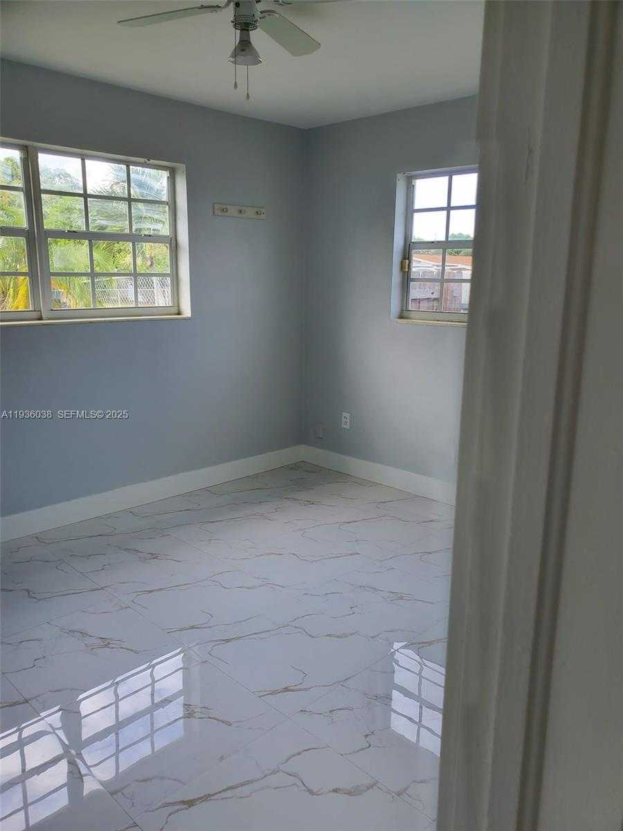 Small Image of 3450 NORTH WEST 176TH ST, Miami Gardens Number 10