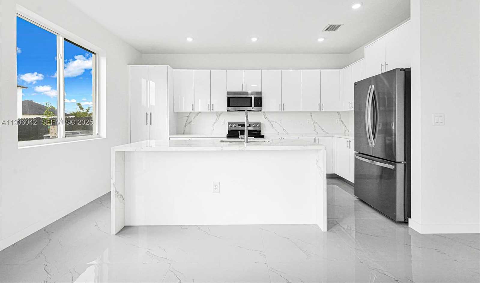 Small Image of 22431 SOUTH WEST 125 AVE #19B, Miami Number 17