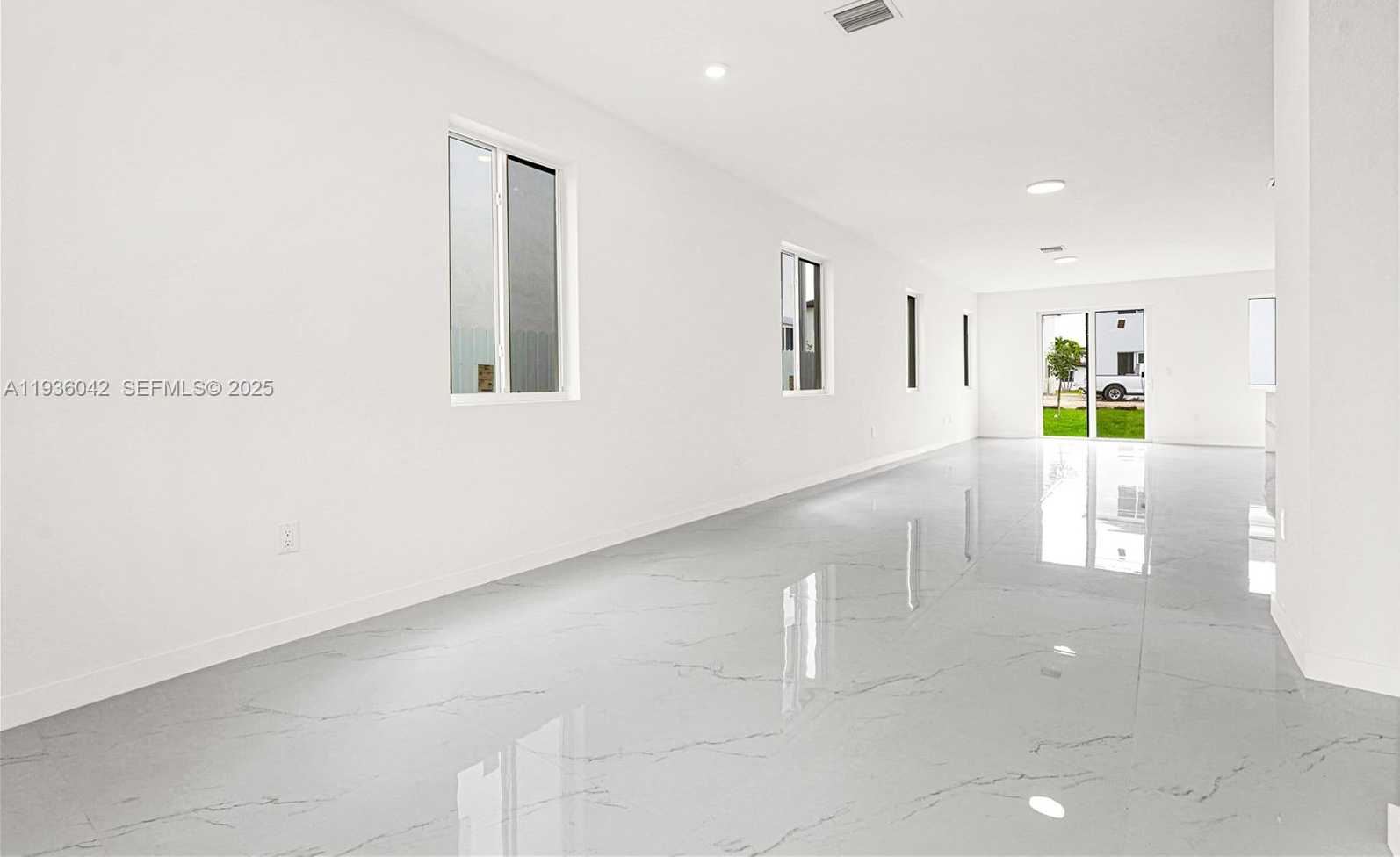 Small Image of 22431 SOUTH WEST 125 AVE #19B, Miami Number 4