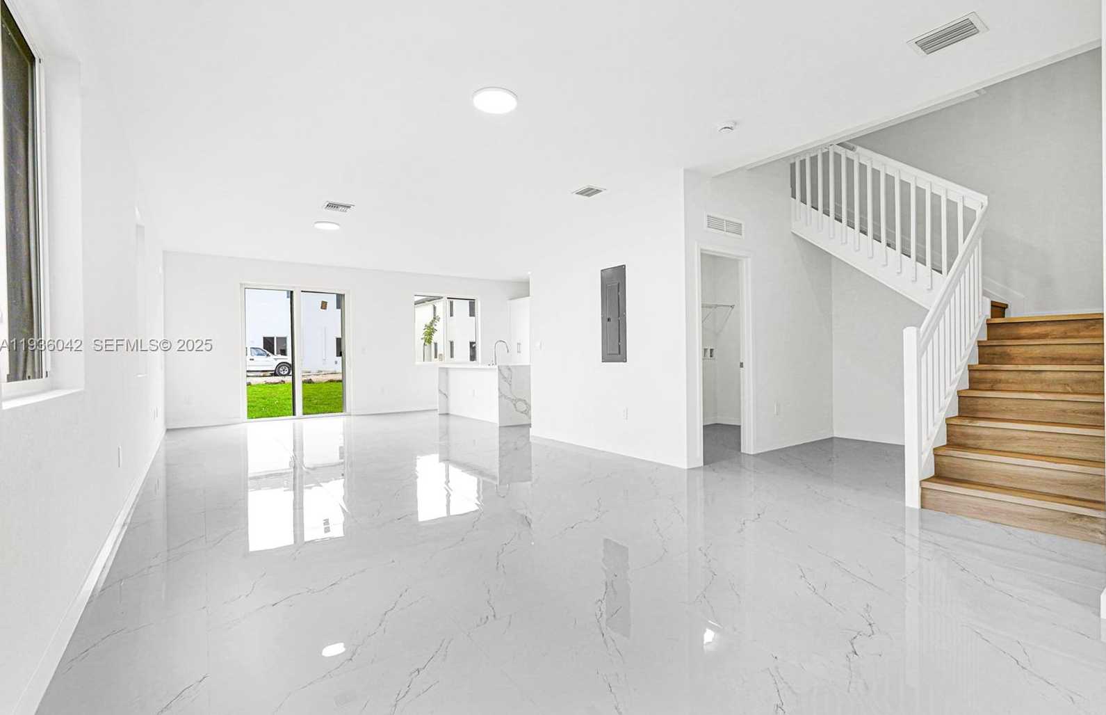 Small Image of 22431 SOUTH WEST 125 AVE #19B, Miami Number 9