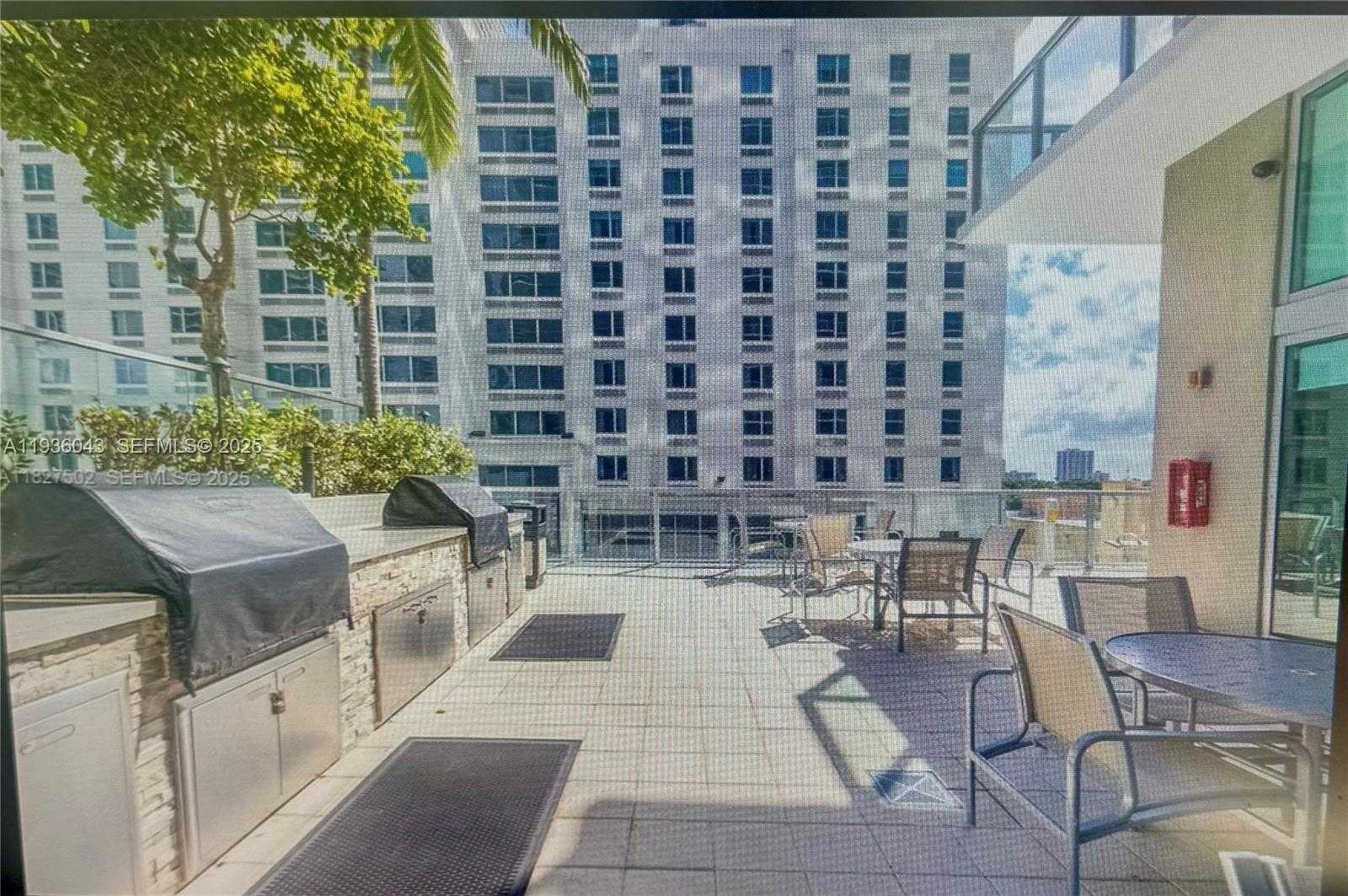 Small Image of 1111 SOUTH WEST 1 #2616, Miami Number 27