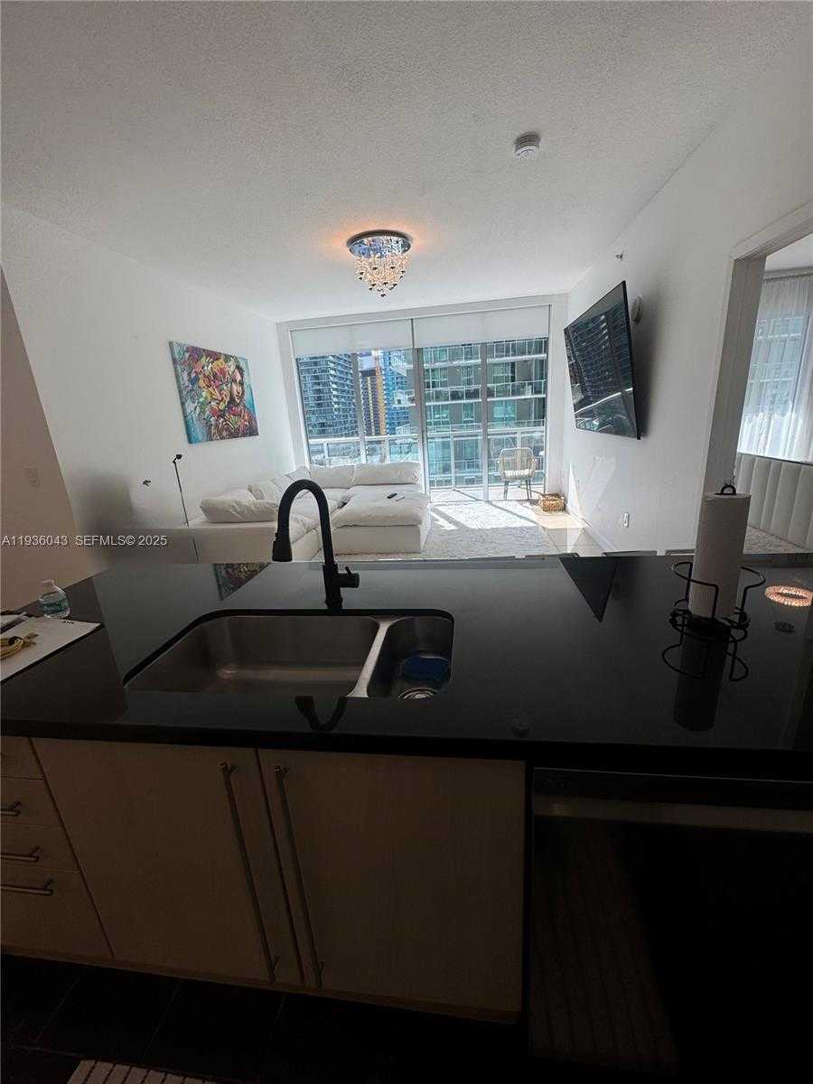 Small Image of 1111 SOUTH WEST 1 #2616, Miami Number 8