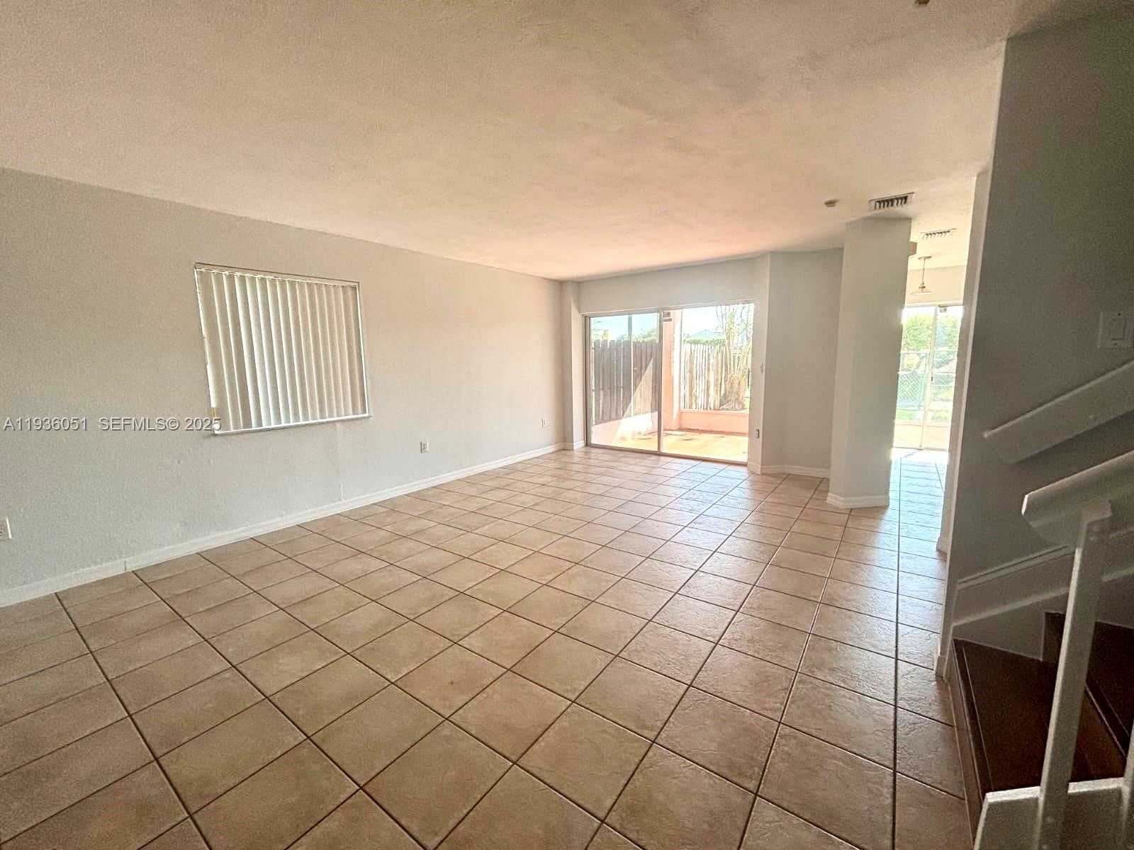 Small Image of 16276 SOUTH WEST 75TH ST, Miami Number 9