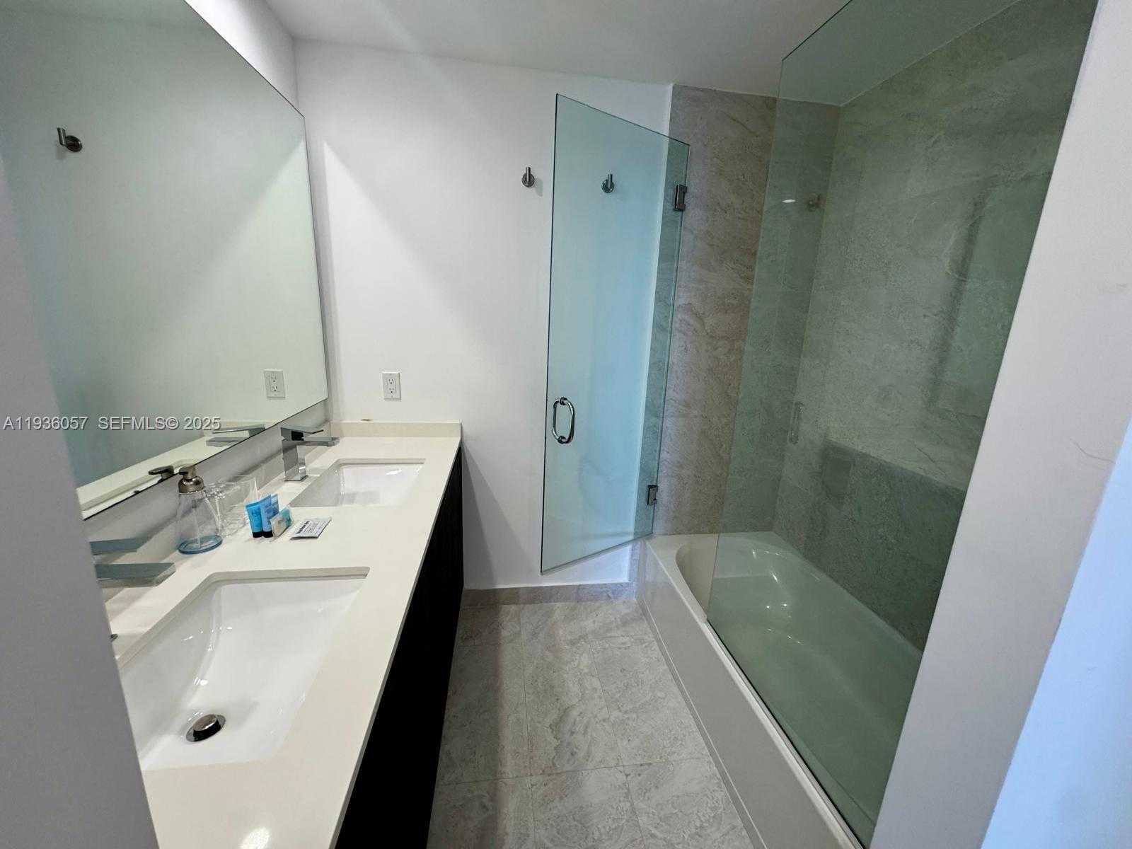 Small Image of 488 NORTH EAST 18 #806, Miami Number 10