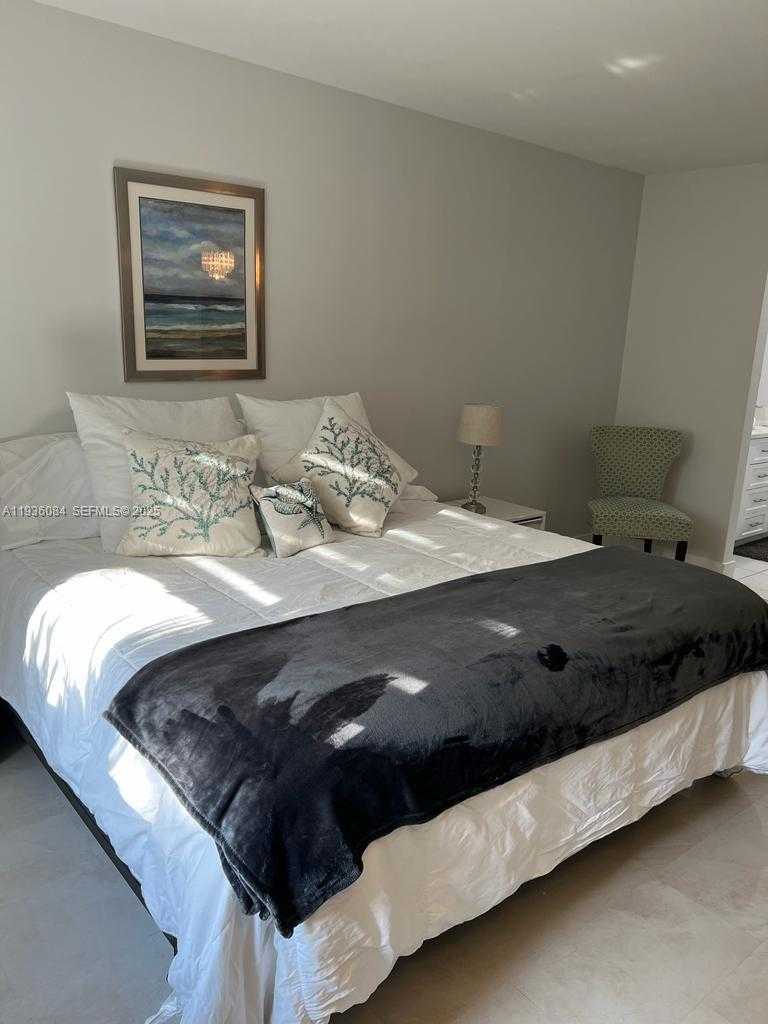 Small Image of 1541 SOUTH OCEAN BLVD #225, Lauderdale By The Sea Number 14