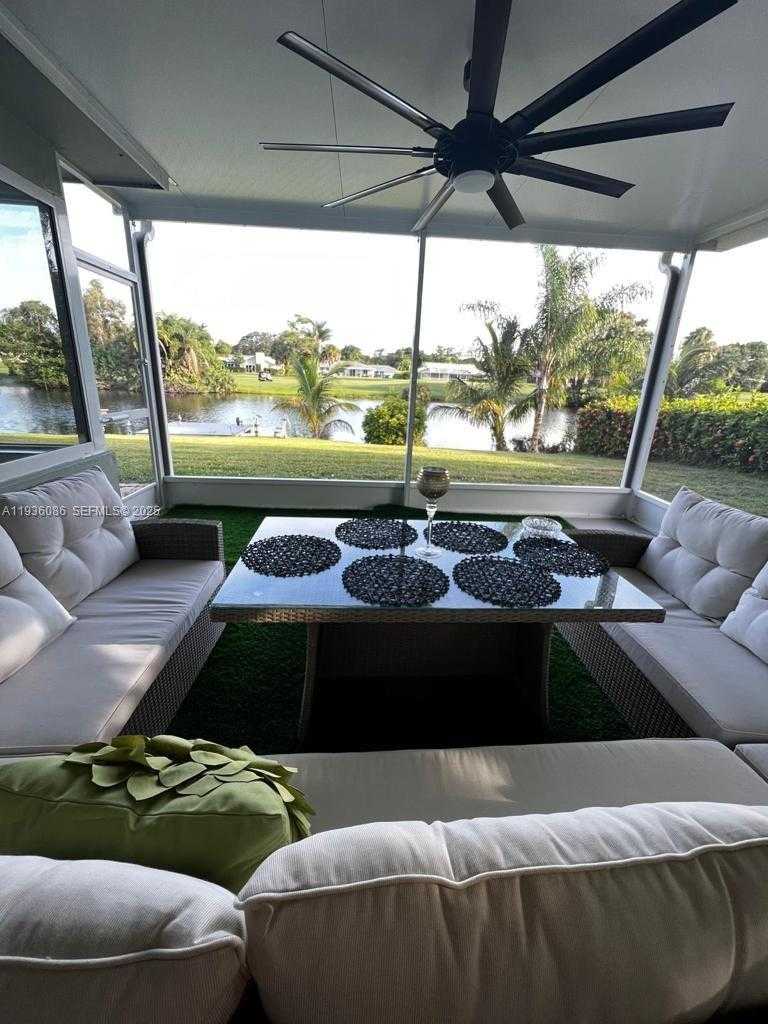 Small Image of 3324 LAKEVIEW BLVD, Delray Beach Number 20