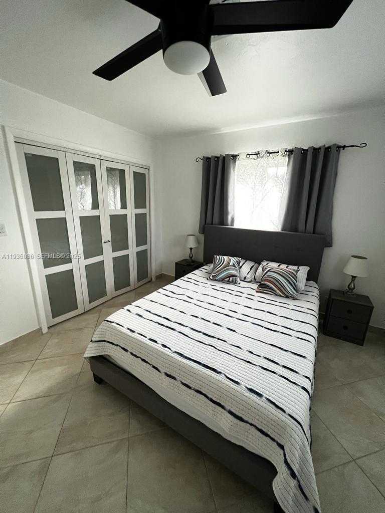 Small Image of 3324 LAKEVIEW BLVD, Delray Beach Number 37